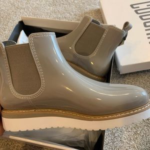 Cougar Kensington Rain Boot- Dove